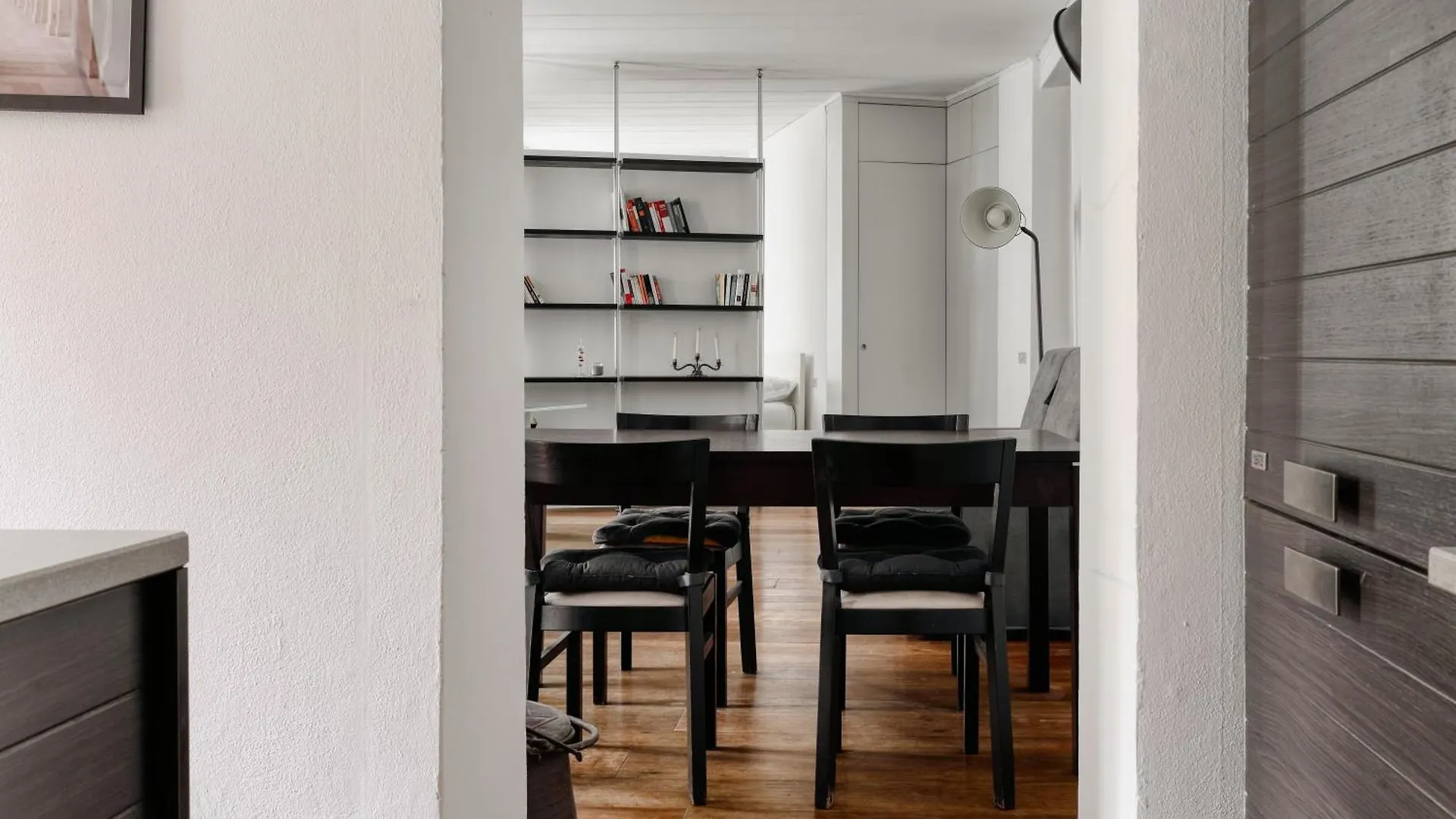 Just Urban Stays - Spacious Apt With Terrace - Porta Venezia 0*, 밀라노