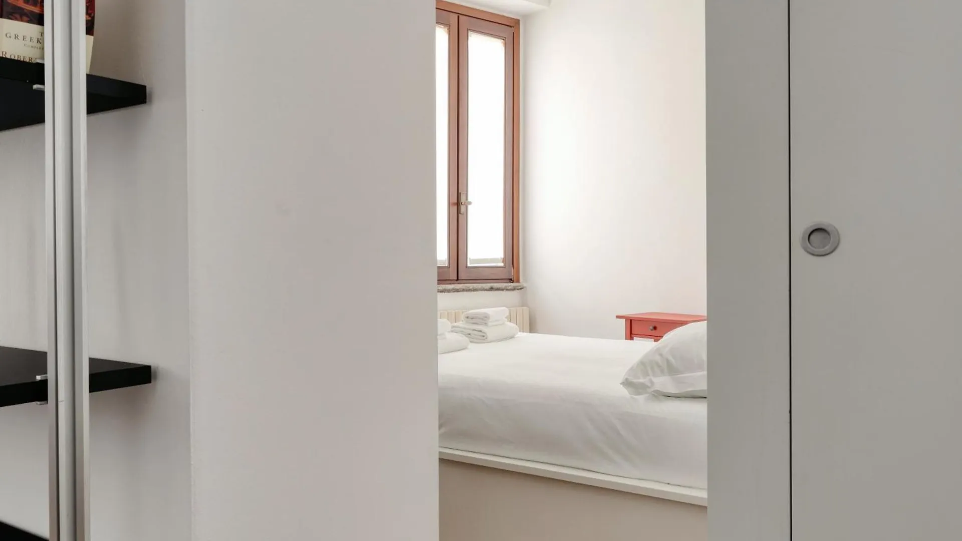 Just Urban Stays - Spacious Apt With Terrace - Porta Venezia 밀라노