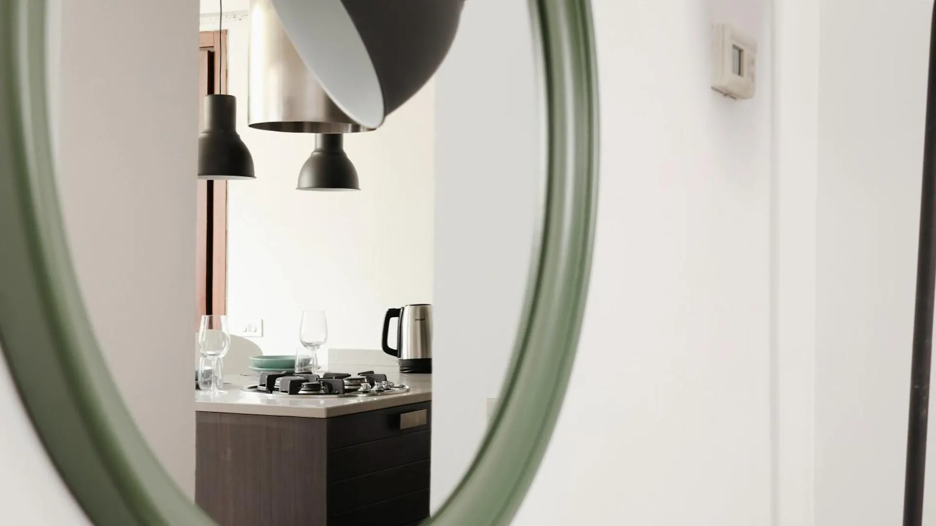 Just Urban Stays - Spacious Apt With Terrace - Porta Venezia 이탈리아